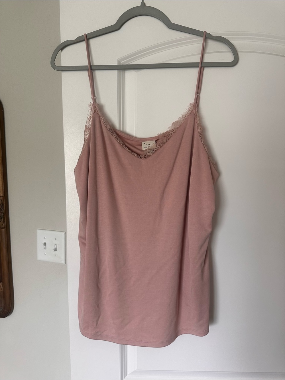 Baby pink lace trim camisole top size XL